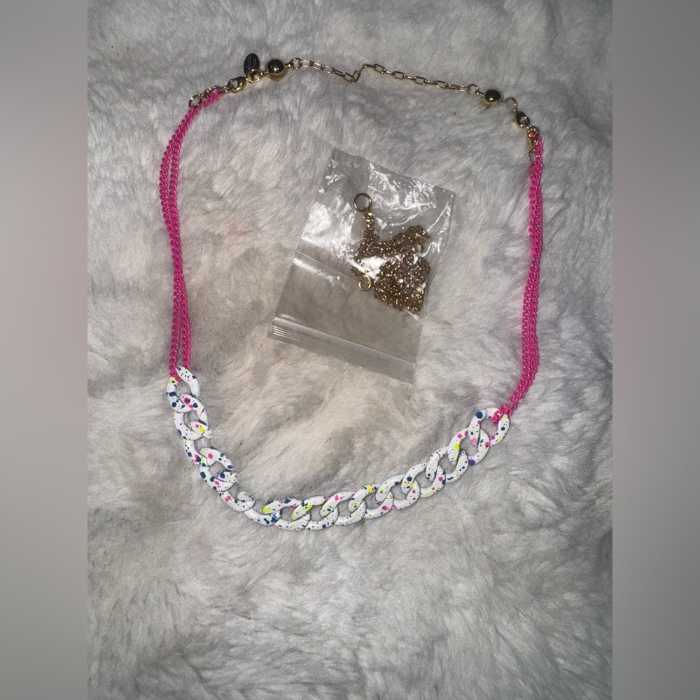 BAR BY ALEXA RAE The Alexa necklace gold white hot pink paint splatter new